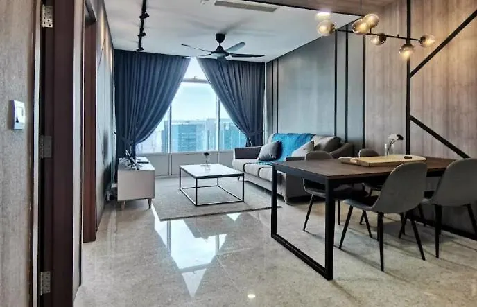 Sky Suites Klcc By Leisure Kuala Lumpur Apartmán
