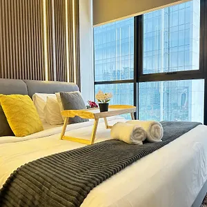 Apartment Scarletz Klcc Twin Tower By Purple Orchid, Kuala Lumpur